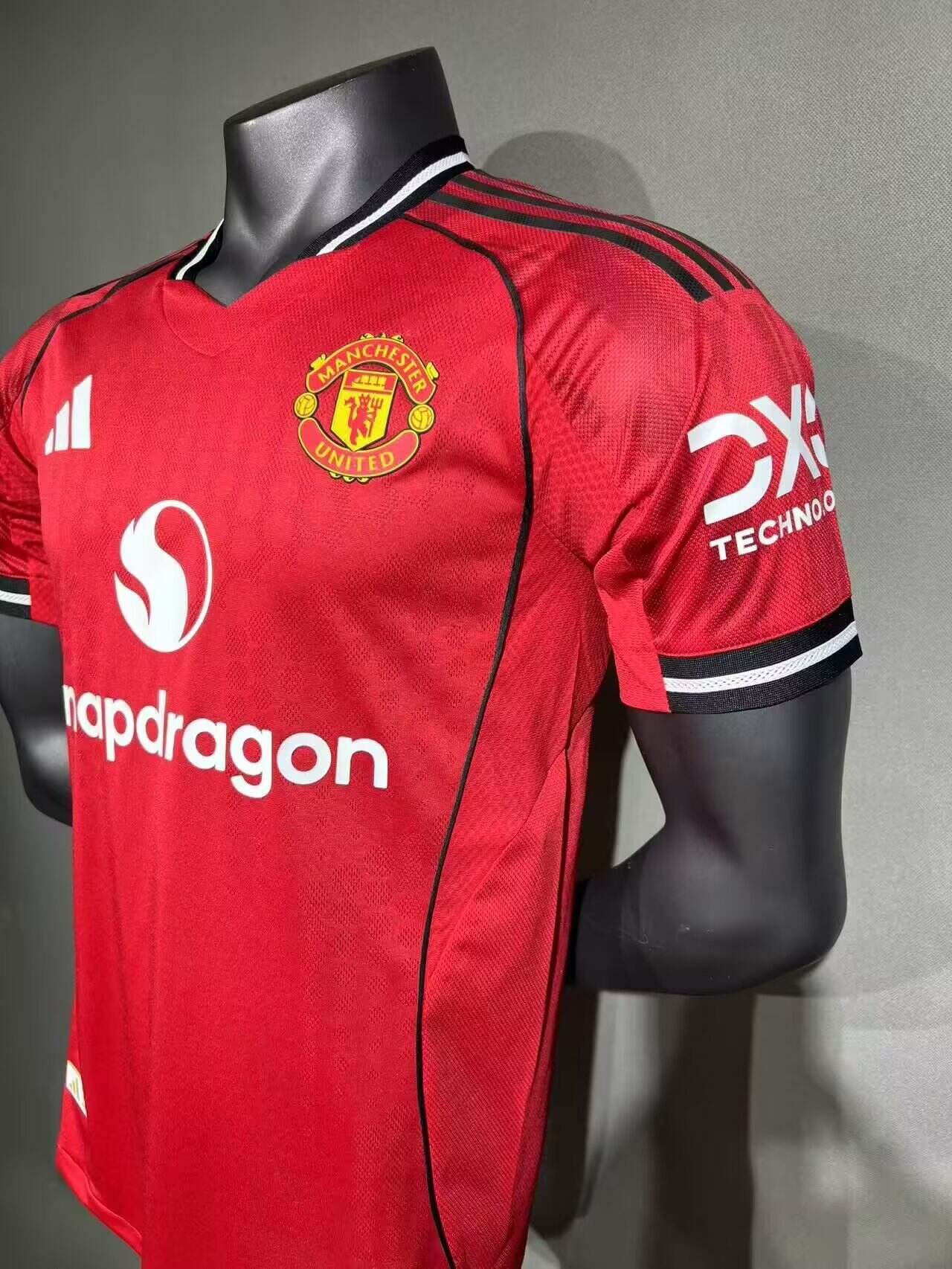 Samarreta Manchester United 1a 25/26