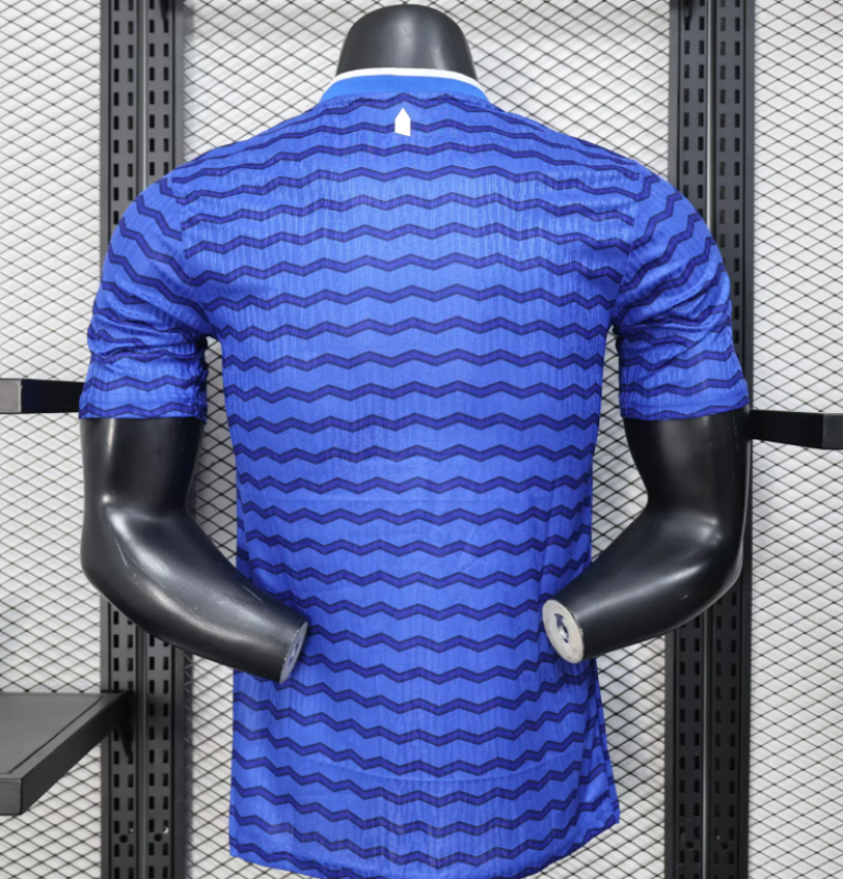 Evertonen etxeko kamiseta 25/26