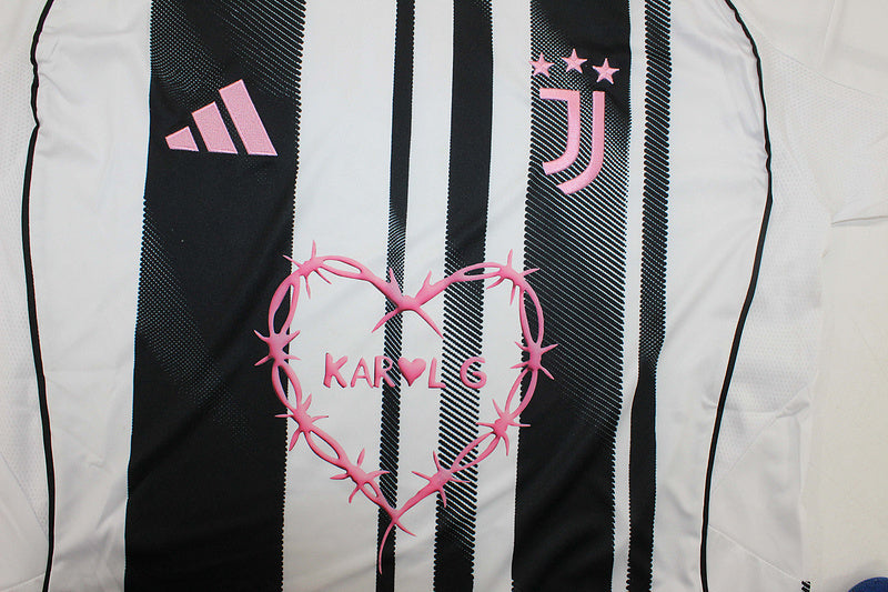 Camiseta Juventus X KarolG SPECIAL EDITION 25/26
