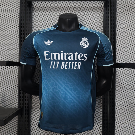 Samarreta Reial Madrid SPECIAL EDITION 25/26